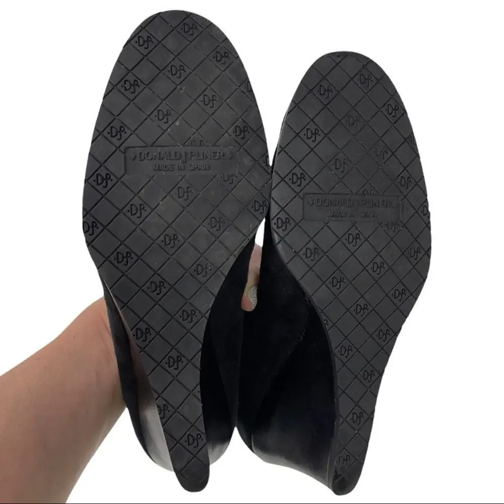 Donald J. Pliner Black Suede Crisscross Mary Jane Wedge Pump Size 8M